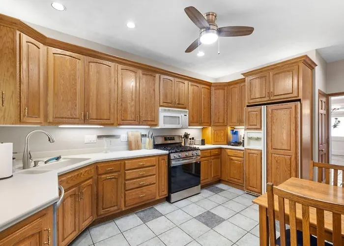 Mount Washington With Private Deck Sleeps 16 *