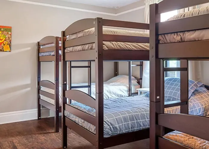 Mount Washington With Private Deck Sleeps 16 Pittsburgh