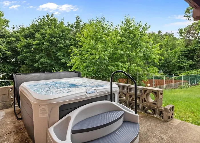 Holiday home Mount Washington With Private Deck Sleeps 16